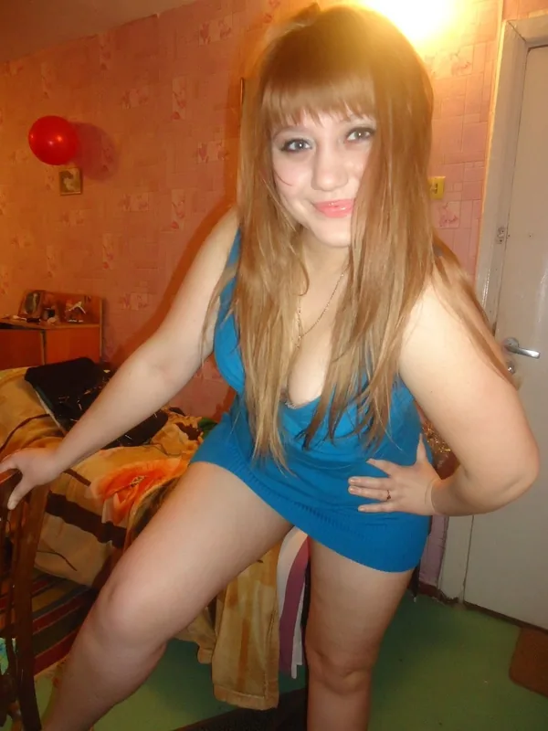 Portrait de Emy, 27 ans, cheveux blonds